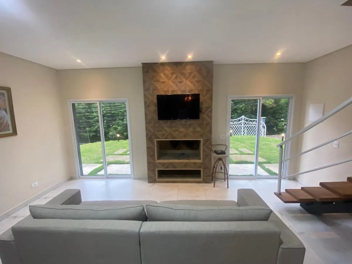 Hostyn Casa Manancial -4 Suites E Natureza Proxima Ao Capivari Campos do Jordao 0*,  Brazil